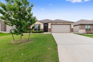 8025 Hawthorn - Photo 1 of 1