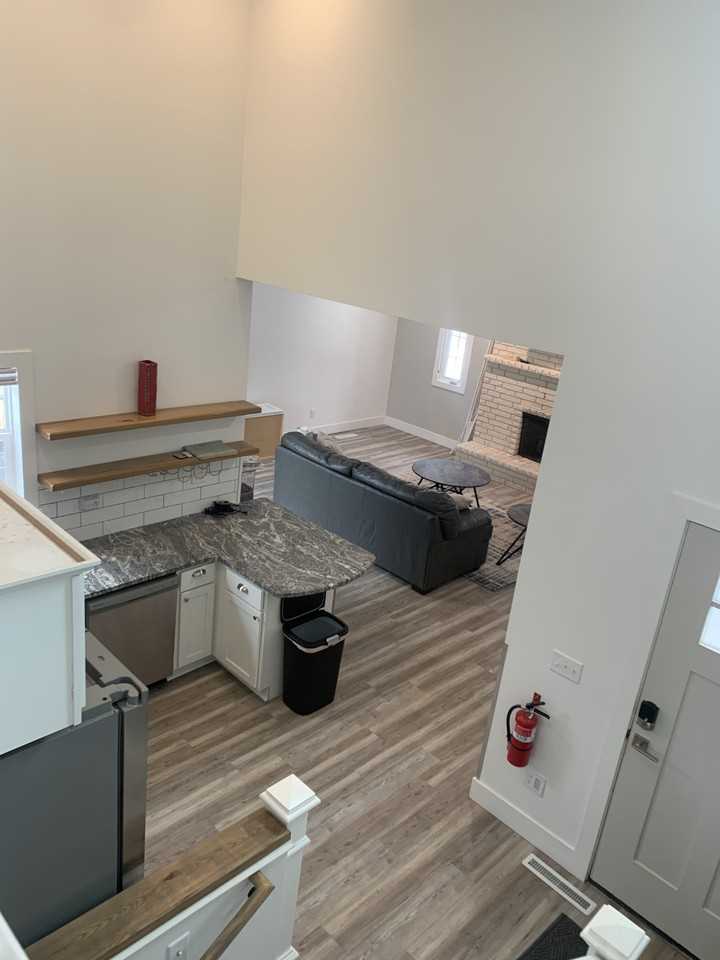 4642 Capital Ave Sw #B - Photo 2 of 11