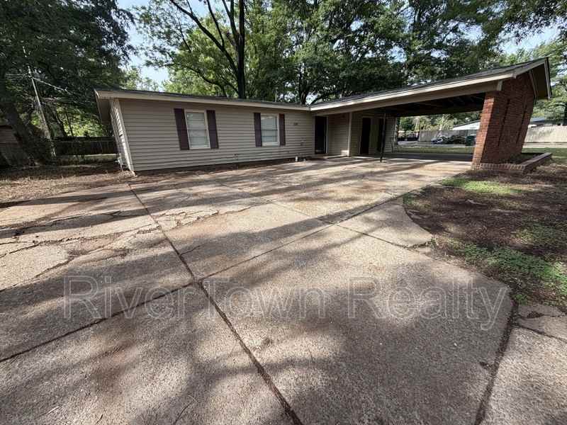 4825 Bridgedale Ave - Photo 2 of 16