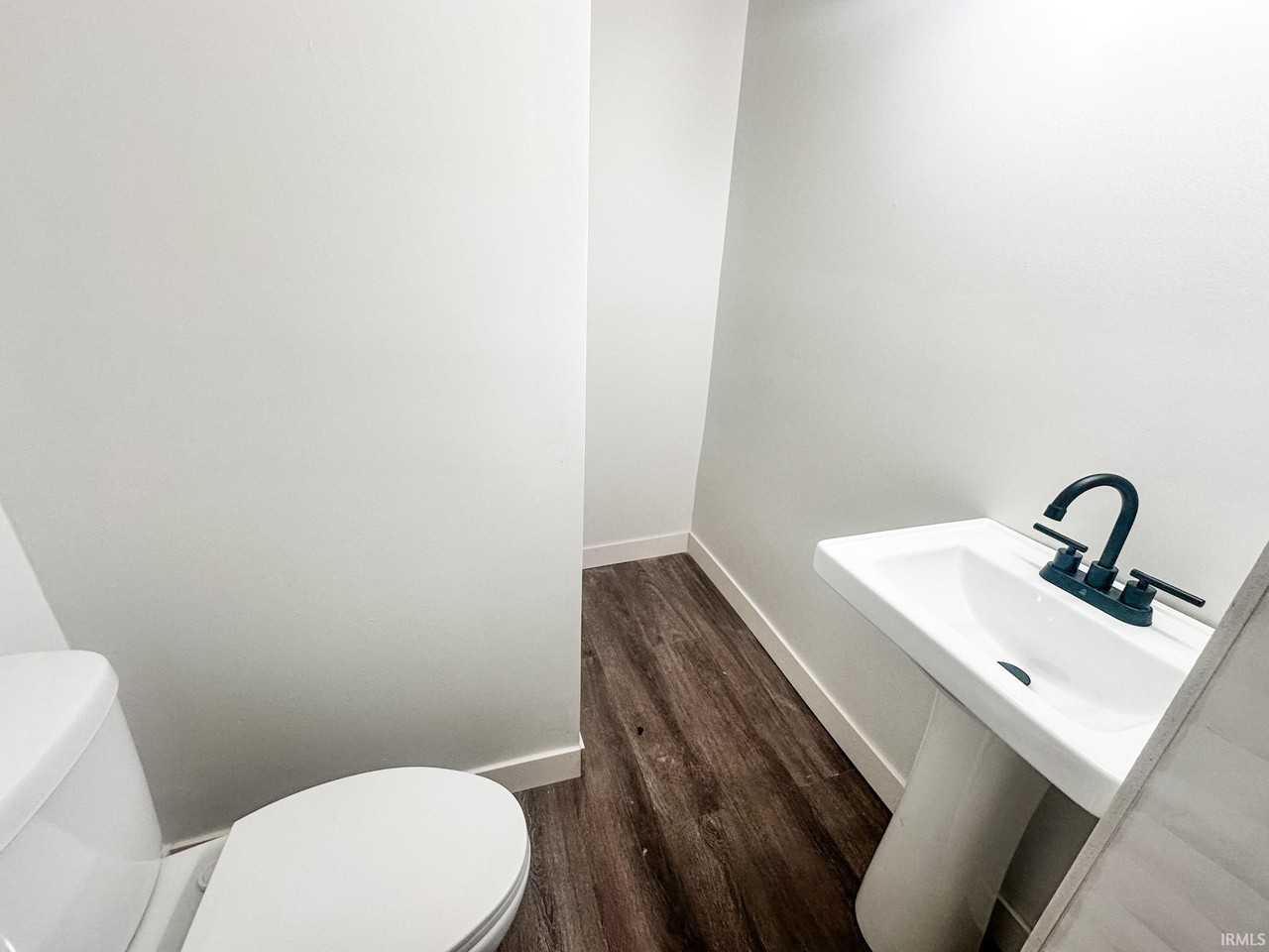 1224 S Jay St - Photo 6 of 10