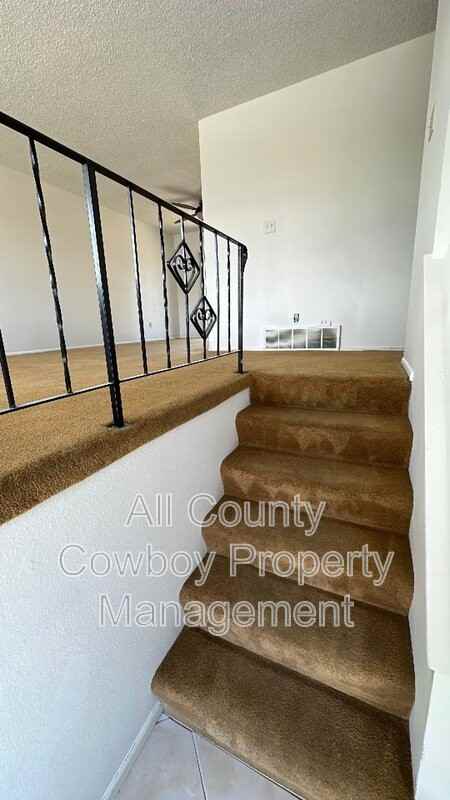 2002 S 19th St - Photo 7 of 15