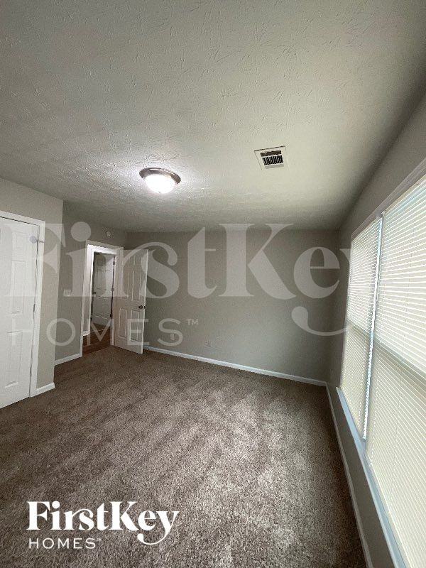 1717 W Taylor Ave - Photo 6 of 10