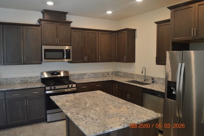 4220 Freemark Ave - Photo 3 of 27