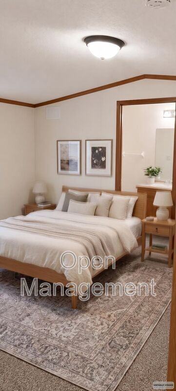 1100 Thornwood Dr - Photo 2 of 9