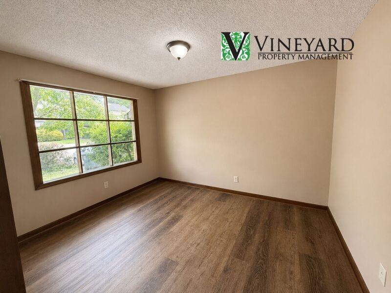 5065 Sand Wedge Cir Nw - Photo 4 of 21