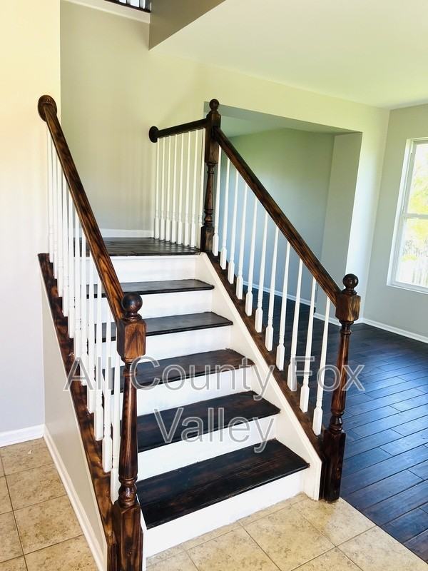 198 Burnett St - Photo 4 of 42