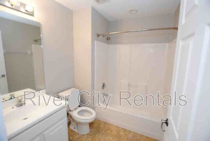 2628 Ashfield Ct - Photo 5 of 37