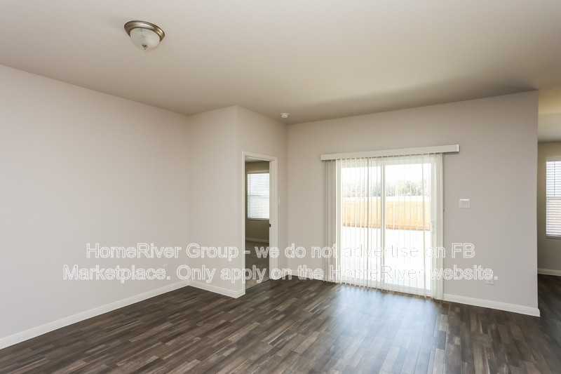 413 Jameson St - Photo 6 of 22