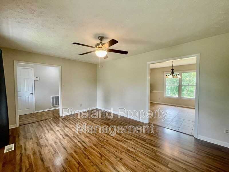 632 Prestige Blvd - Photo 3 of 34