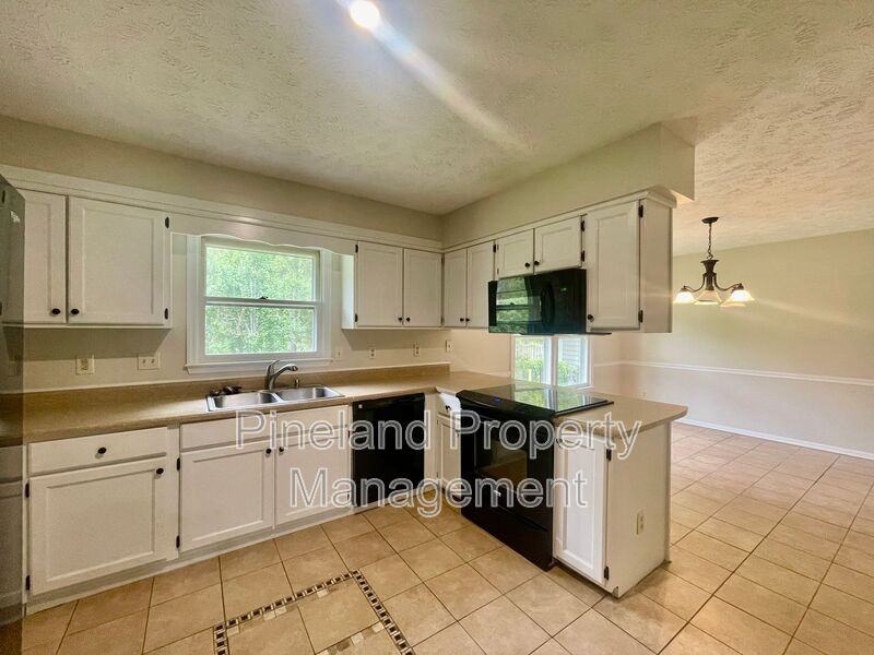 632 Prestige Blvd - Photo 7 of 34