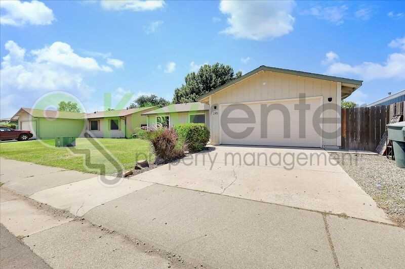 245 Withington Ave - Photo 2 of 32