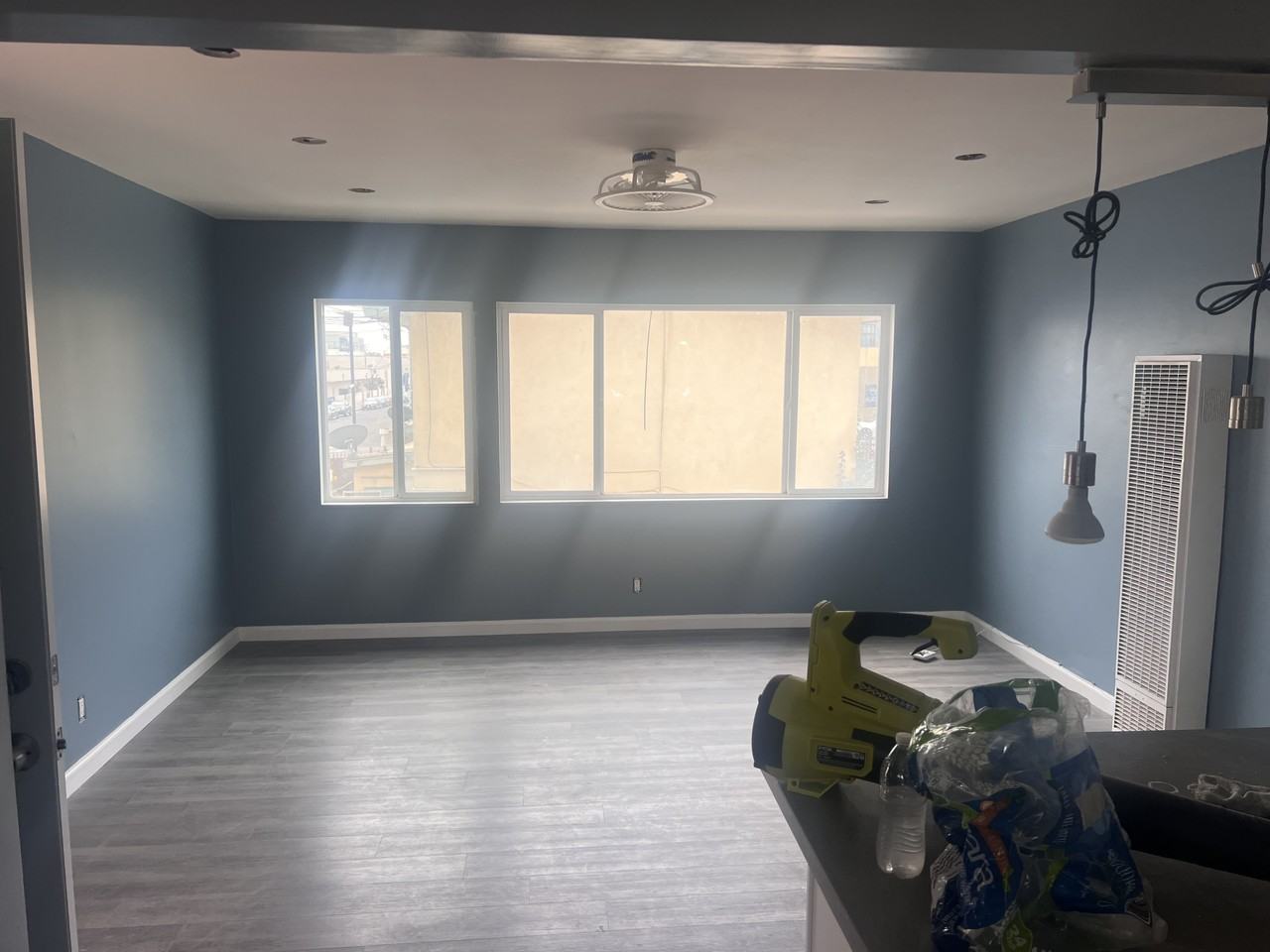 4453 W Rosecrans Ave - Photo 4 of 7