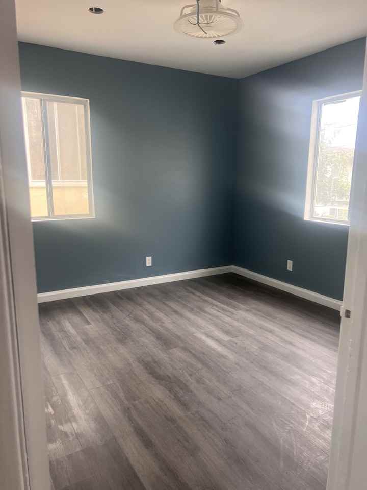 4453 W Rosecrans Ave - Photo 7 of 7