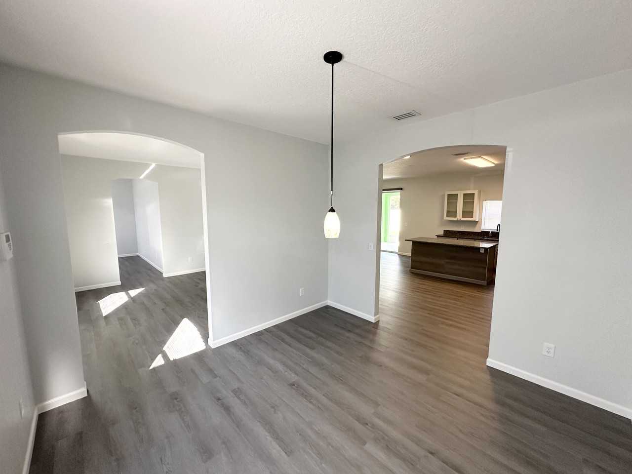 15 Zephyr Lily Pl - Photo 3 of 37