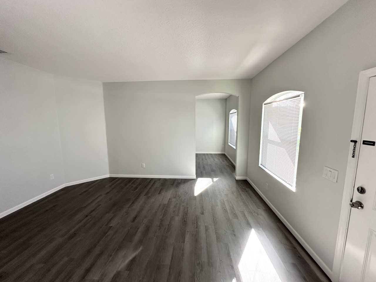 15 Zephyr Lily Pl - Photo 7 of 37