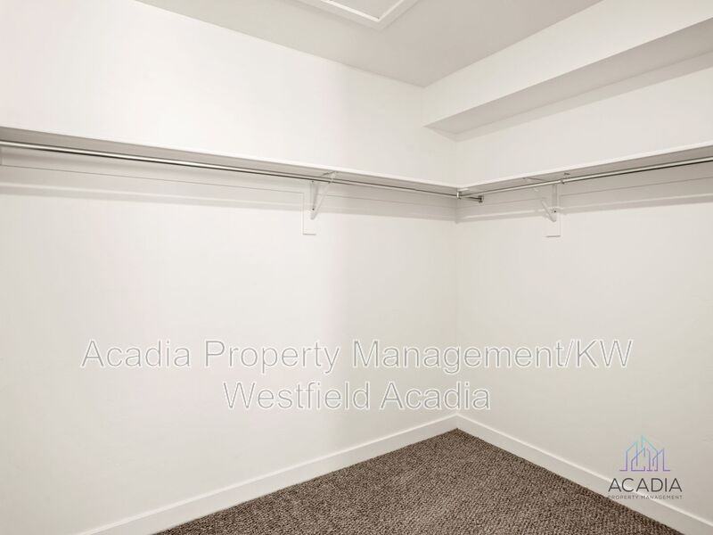 678 Eastsouth #201 - Photo 4 of 50