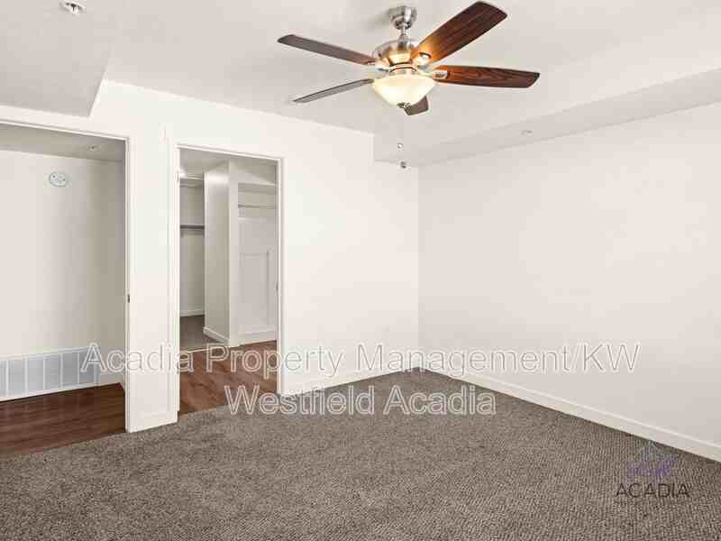 678 Eastsouth #201 - Photo 6 of 50