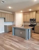 featured image of 904 Estelle Dr