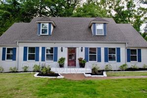 featured image of 2329 Glencliff St