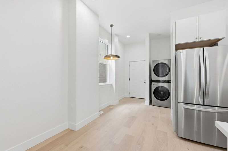830 Oak St - Photo 5 of 21