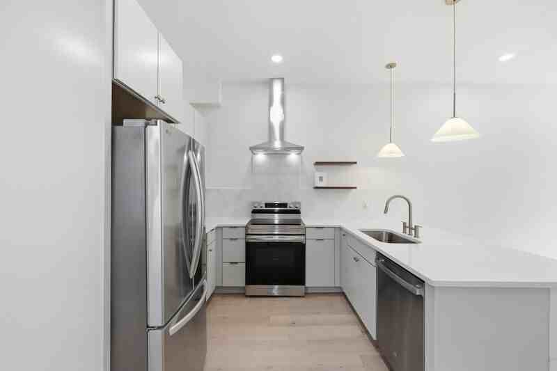 830 Oak St - Photo 6 of 21