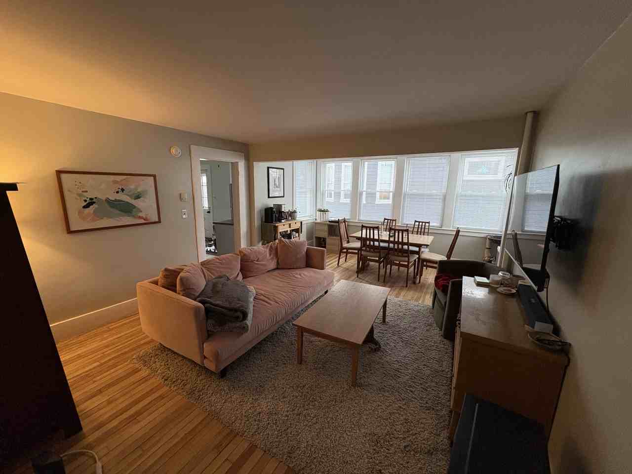 14 Essex St #1 - Photo 2 of 10