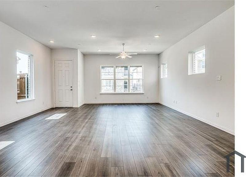 7557 Regal Ln - Photo 3 of 9