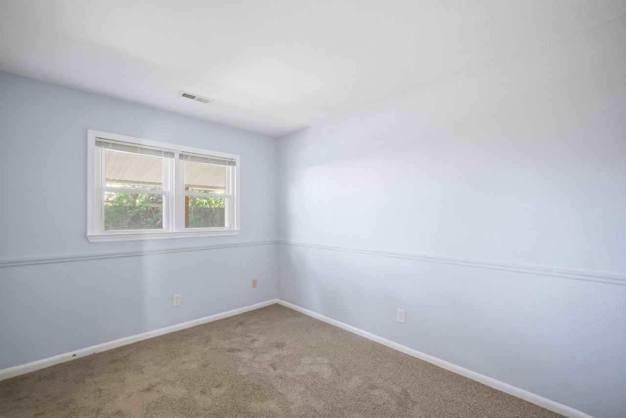3308 Woodsman Ln - Photo 7 of 15