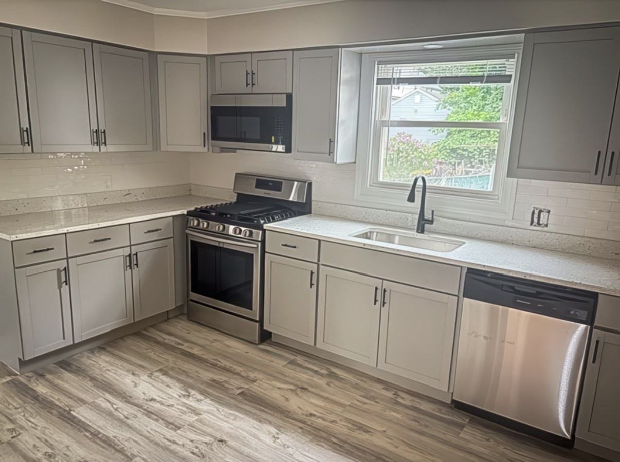 26 Hanover St #1 - Photo 2 of 13