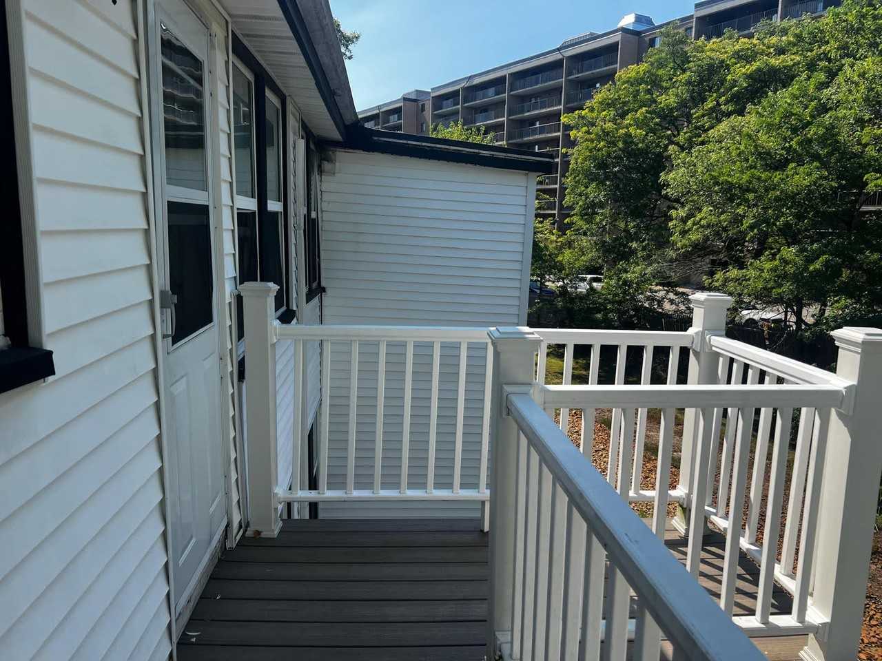 64 Carlisle St #64 - Photo 6 of 7
