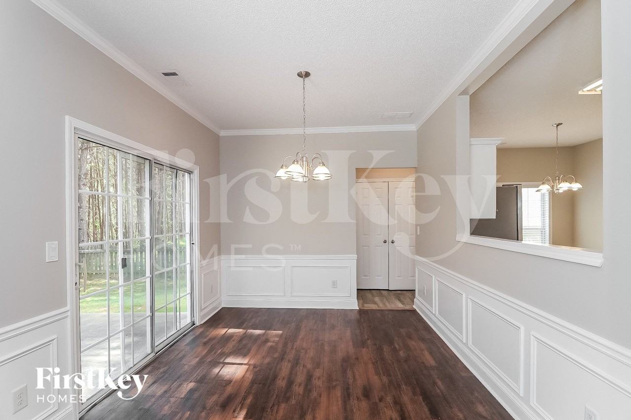 232 Ashland Dr - Photo 5 of 15