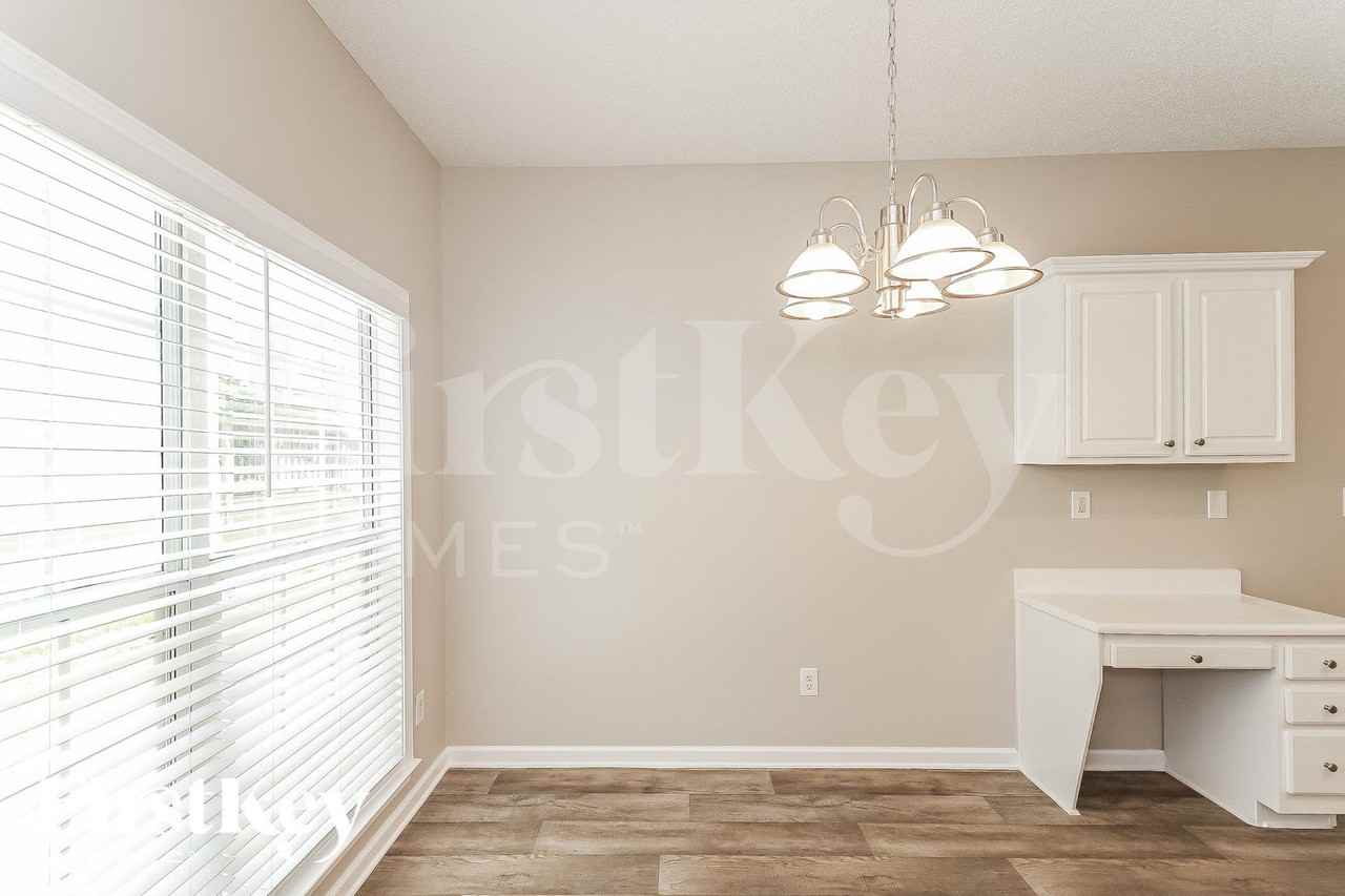 232 Ashland Dr - Photo 7 of 15