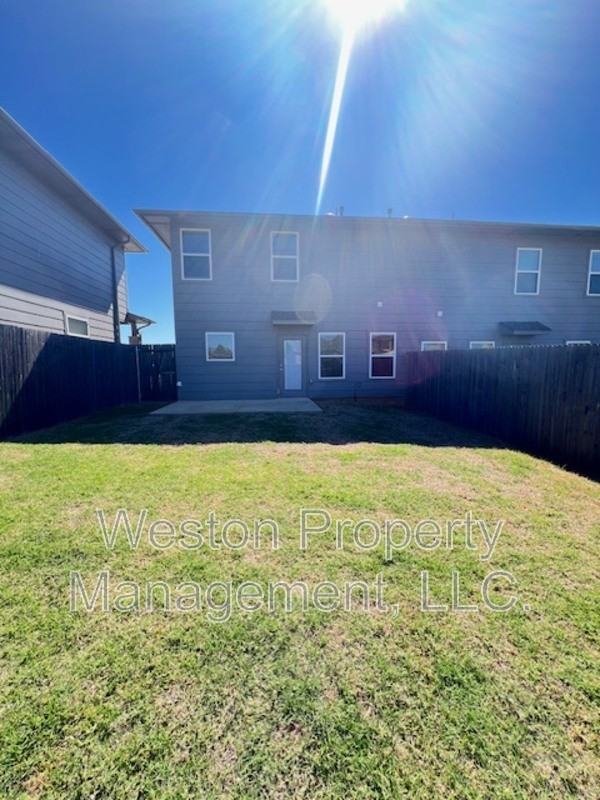 13517 Bluejacket Dr - Photo 2 of 12