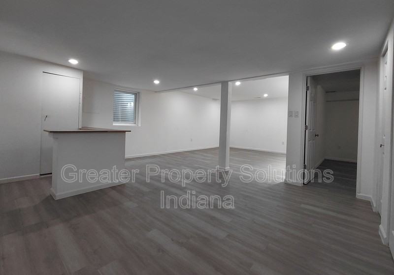 12728 Ellsworth St - Photo 6 of 8