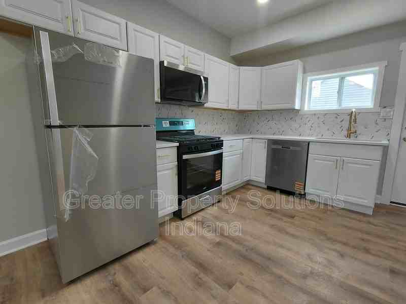 7018 Chestnut Ave - Photo 3 of 7