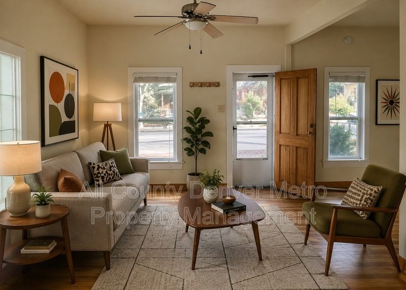 831 Elati St - Photo 3 of 17
