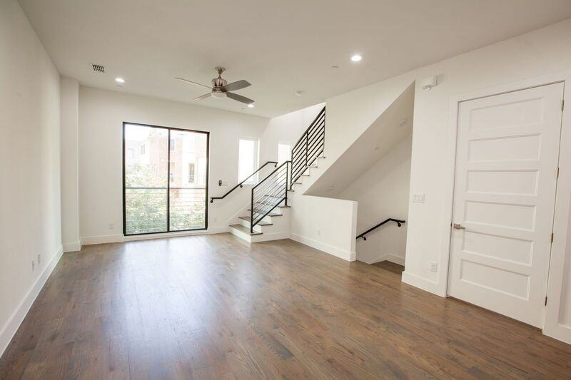 2450 N Garrett Ave #9 - Photo 7 of 35