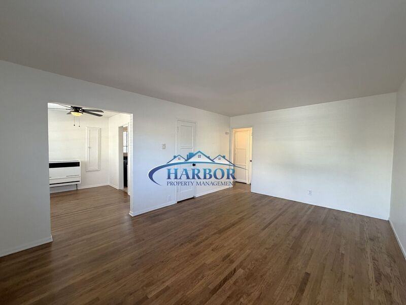 904 Sartori Ave #2 - Photo 2 of 8