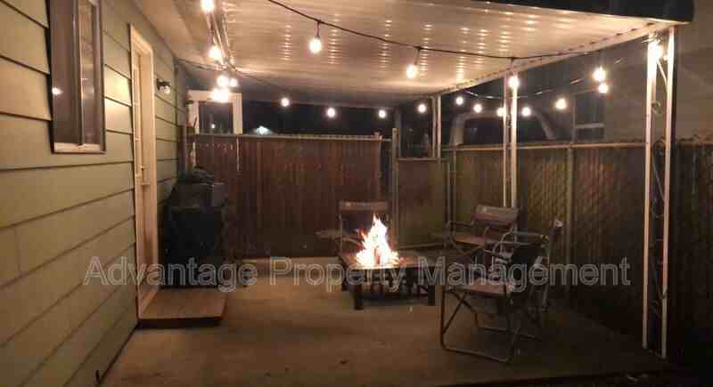 1650 Jackson St Se - Photo 6 of 8
