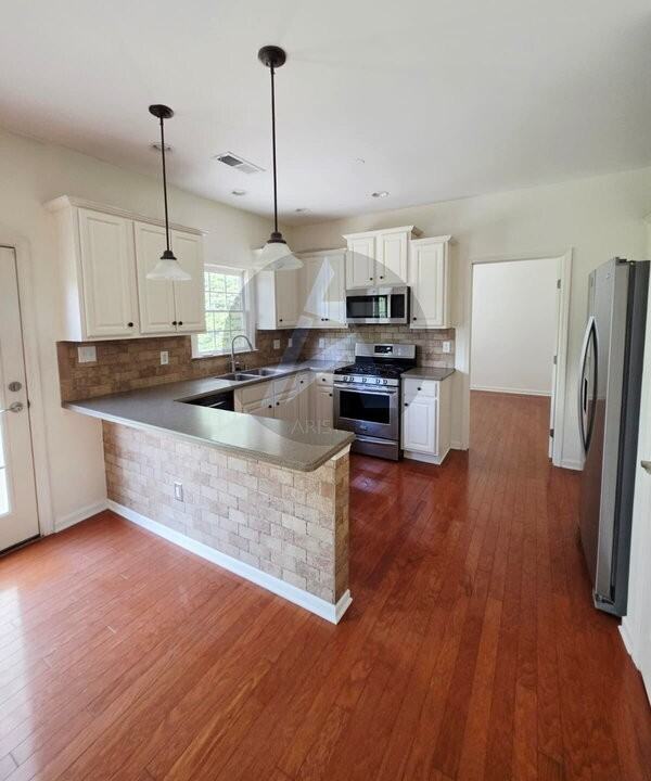 513 Millside Trl - Photo 3 of 19