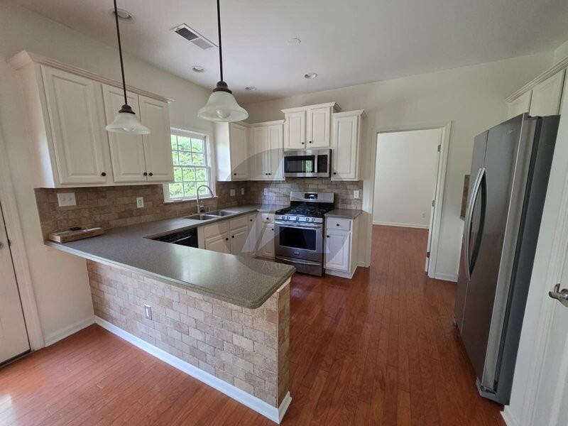 513 Millside Trl - Photo 4 of 19
