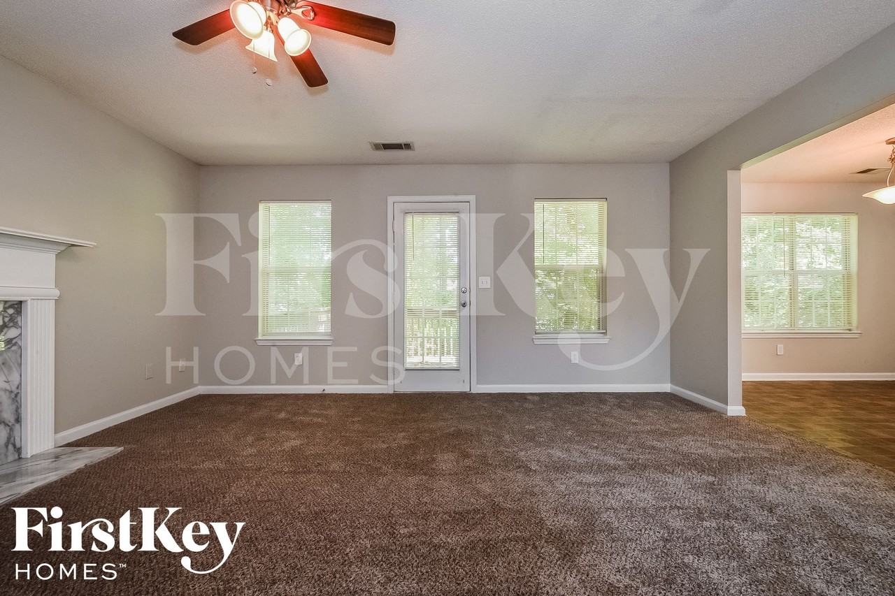 7976 Mustang Ln - Photo 2 of 15