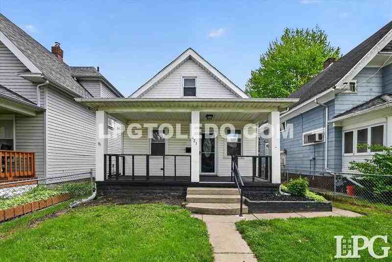 921 Berry St - Photo 2 of 36