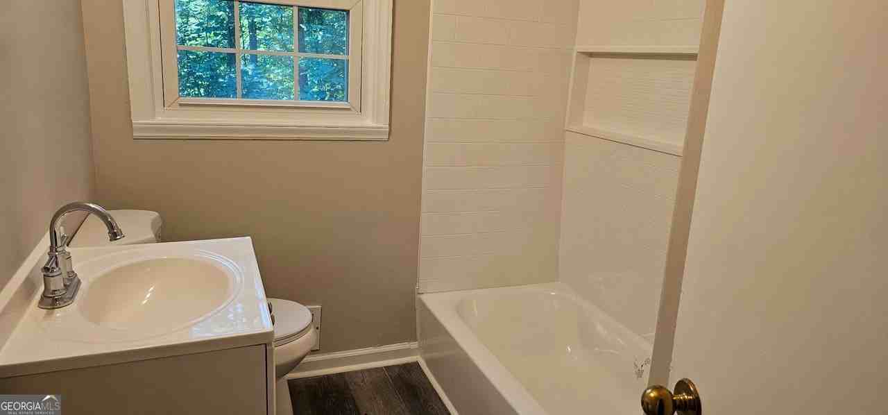 488 Pomona Cir Sw - Photo 3 of 5