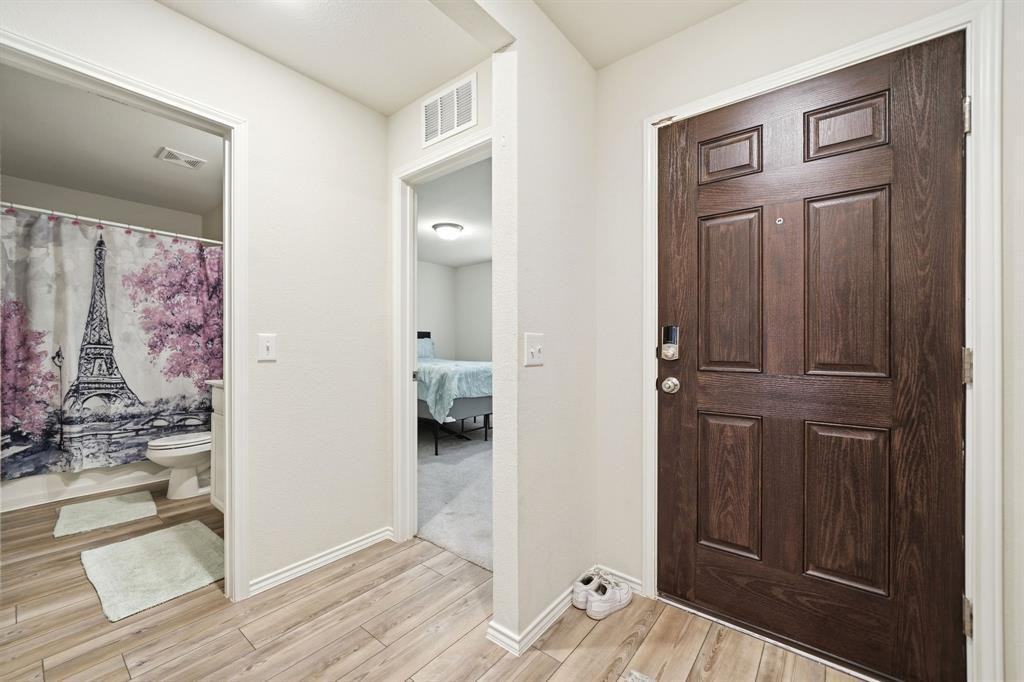 1908 Elderberry St - Photo 6 of 39