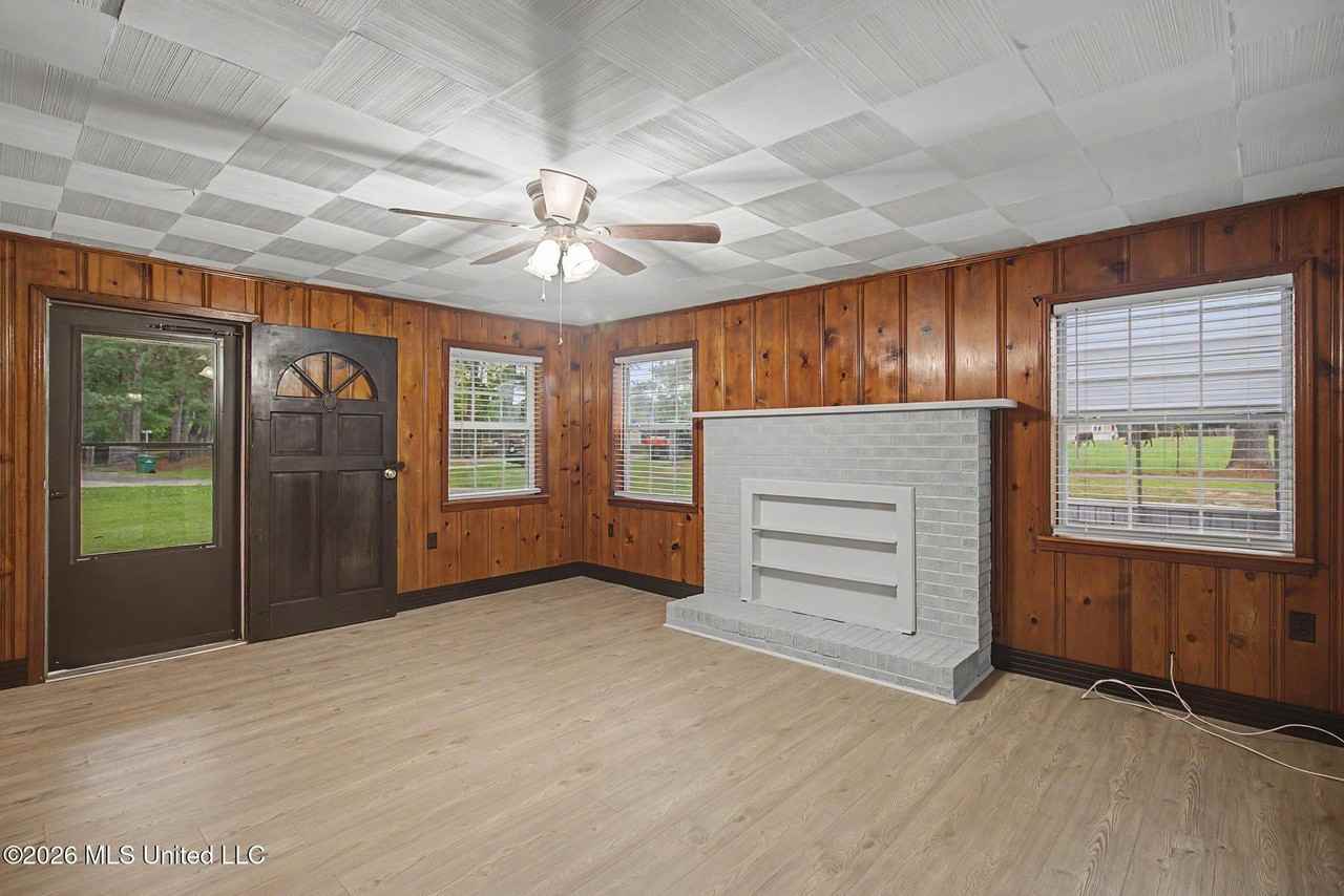 3170 Road 345 - Photo 3 of 25