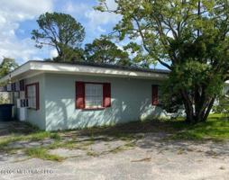 featured image of 4502 Newman Ave