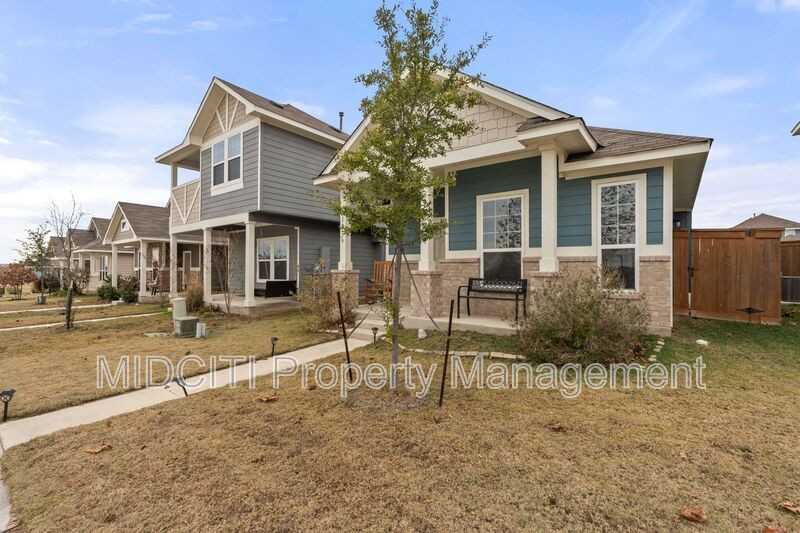 1216 Esplanade Pkwy - Photo 2 of 27