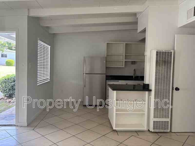 2804 Orange Ave - Photo 6 of 8
