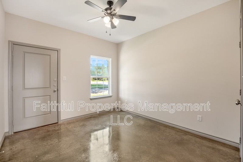13554 Farm To Market Road - Photo 4 of 11
